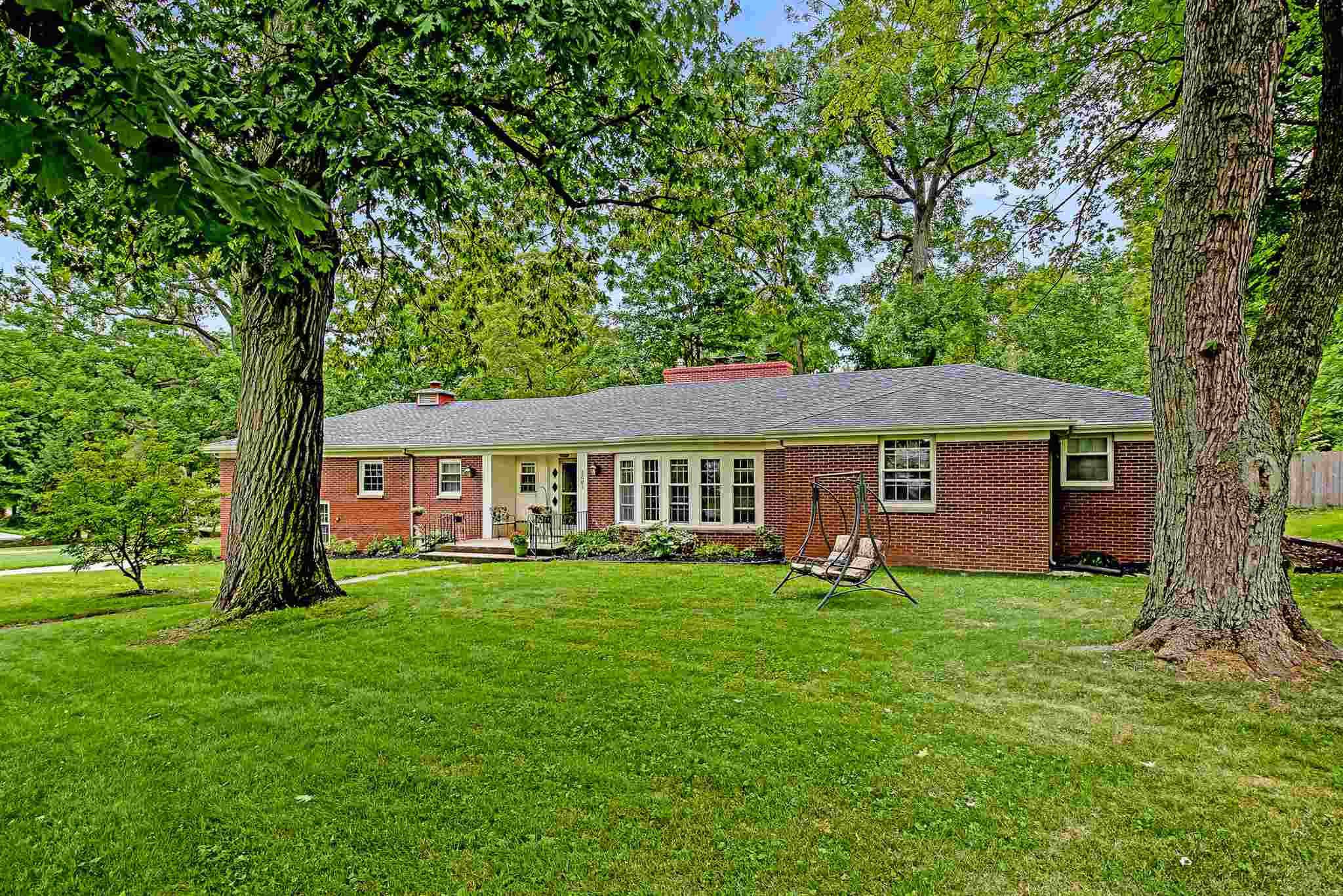 3601 Mulberry Road Fort Wayne, IN 46802 - Photo 1 of 36
