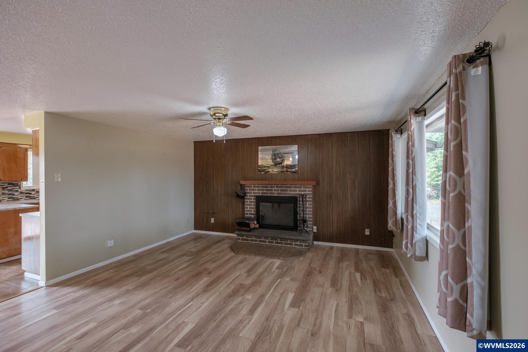 39924 Stayton Scio Road Scio, OR 97374 - Photo 15 of 32