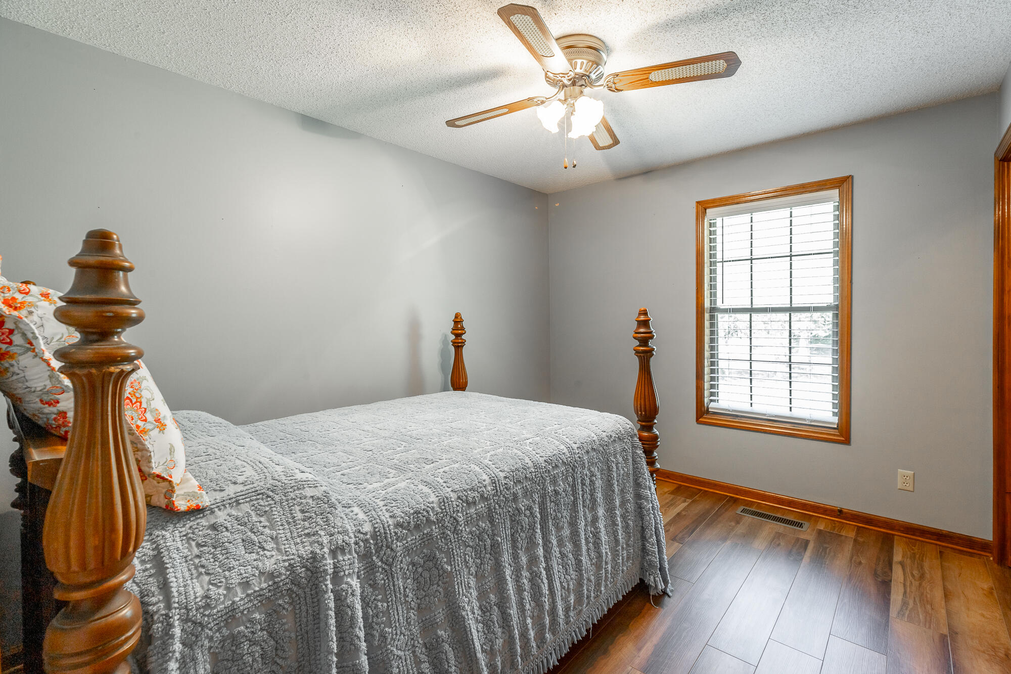 267 Beaverdale Road Dalton, GA 30721 - Photo 43 of 102 267 Beaverdale Road NE HD-16