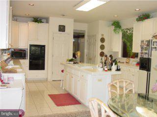 216 North Post Road Princeton Junction, NJ 08550 - Photo 4 of 6