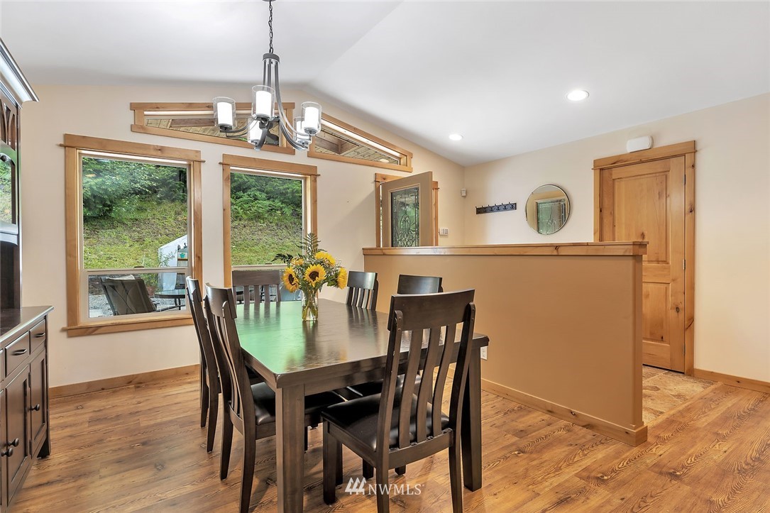 17933 OK Mill Road Snohomish, WA 98290 - Photo 5 of 25 Gallery Image 5