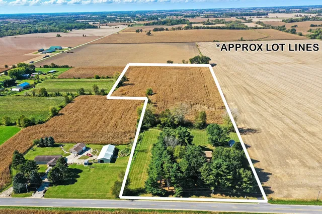 $450,000 | 15758 Boone Mc Henry County Line Road, Capron, IL 61012