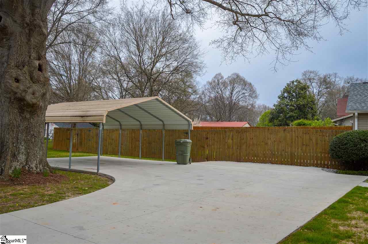 401 Hellams Street Fountain Inn, SC 29644 - Photo 3 of 19 Gallery Image 3