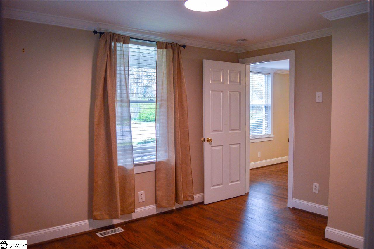 401 Hellams Street Fountain Inn, SC 29644 - Photo 7 of 19 Gallery Image 7