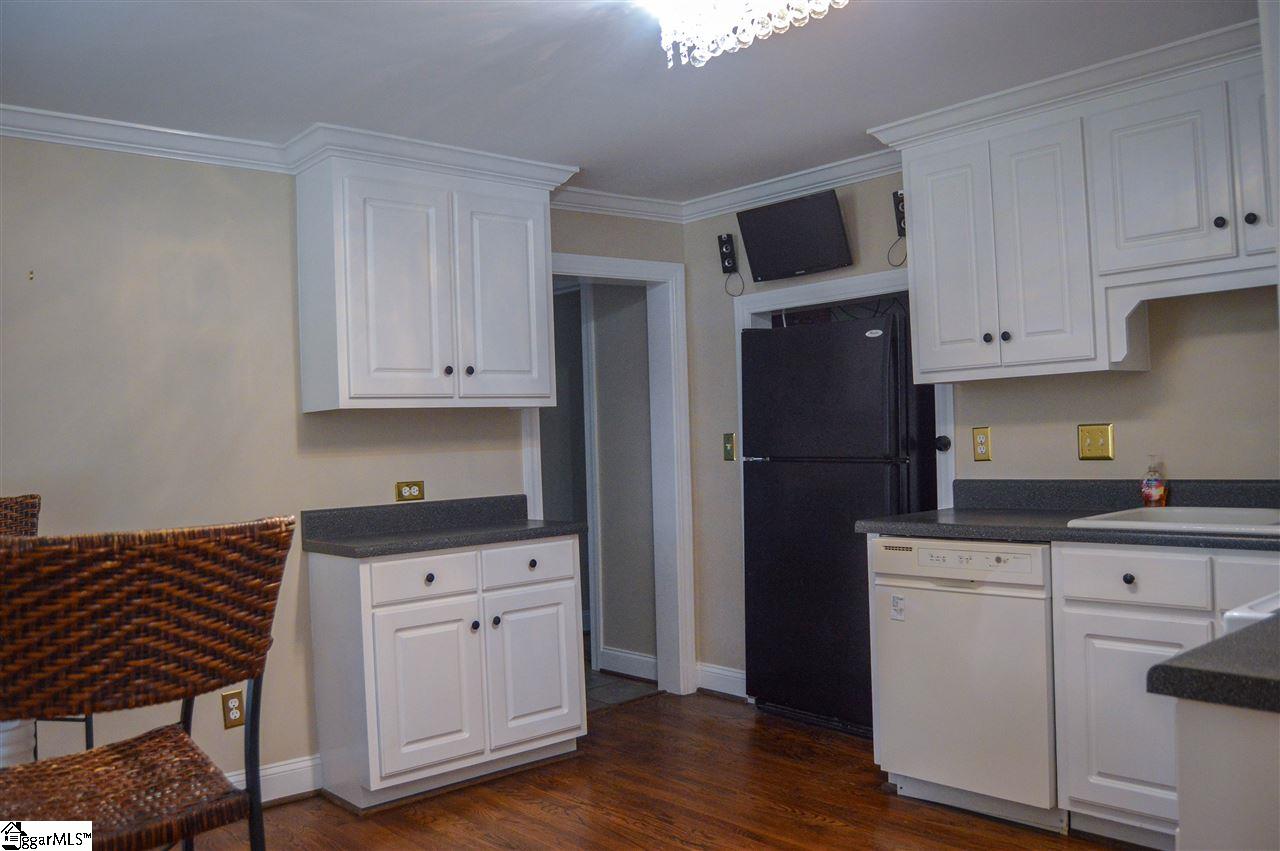 401 Hellams Street Fountain Inn, SC 29644 - Photo 9 of 19 Gallery Image 9