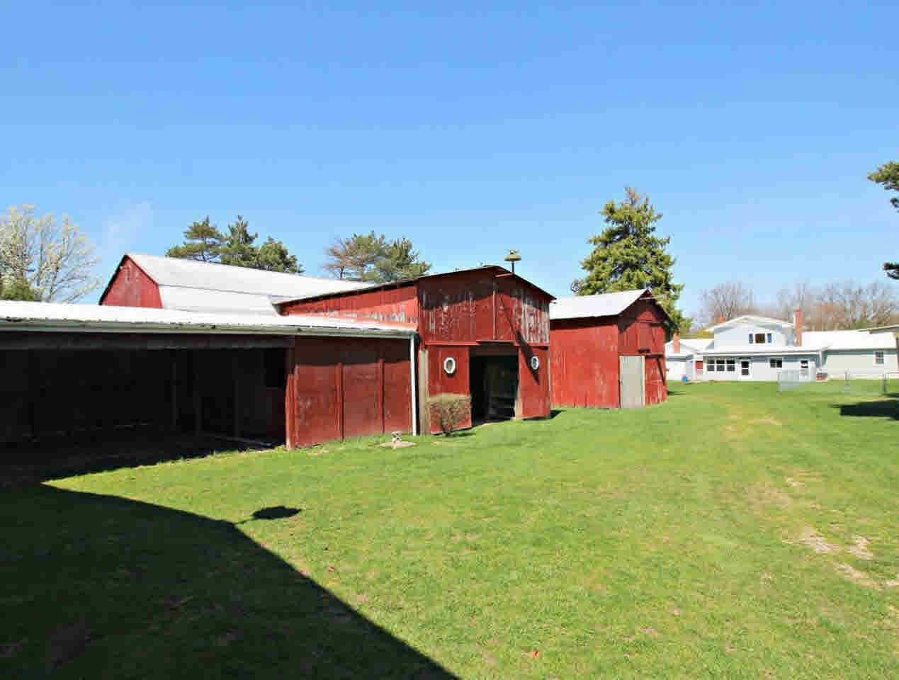 5081 Baldwin Road Swartz Creek, MI 48473 - Photo 28 of 32 21284541-27.JPG