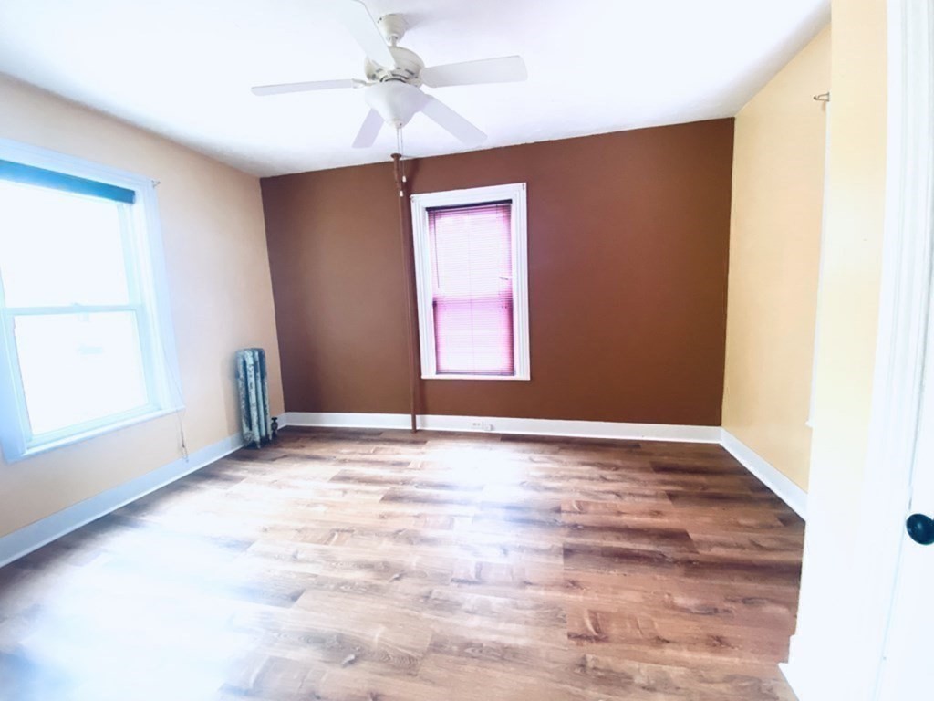 20 Crystal Street, Unit 1 Worcester, MA 01603 - Photo 11 of 19