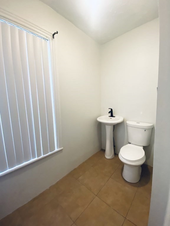 20 Crystal Street, Unit 1 Worcester, MA 01603 - Photo 18 of 19