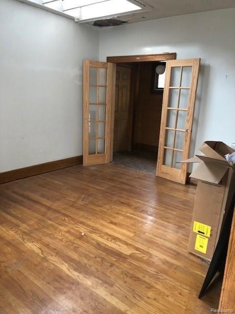 1246 Alter Road Detroit, MI 48215 - Photo 3 of 11 IMG_8240.JPG