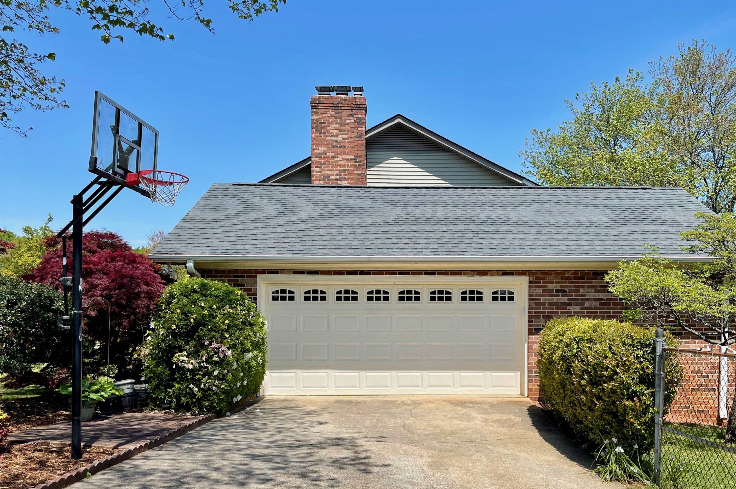 406 Mt Vernon Road Greer, SC 29651 - Photo 35 of 36