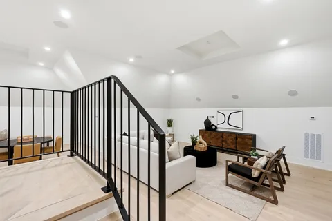 $4,899,000 | 714 Overton Park, Nashville, TN 37215
