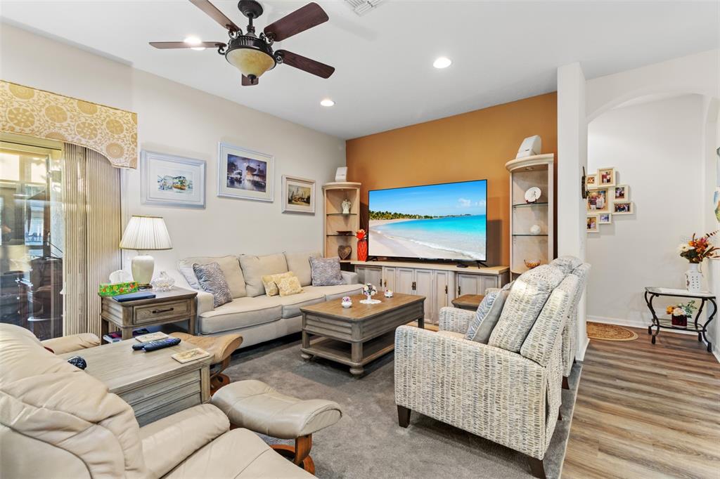 11911 Valley Falls Loop Spring Hill, FL 34609 - Photo 15 of 36