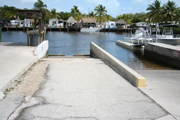 $360,000 | 101551 Overseas Highway, Unit 147, Key Largo, FL 33037