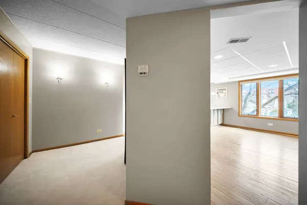 $415,000 | 1389 Perry Street, Unit 203, Des Plaines, IL 60016