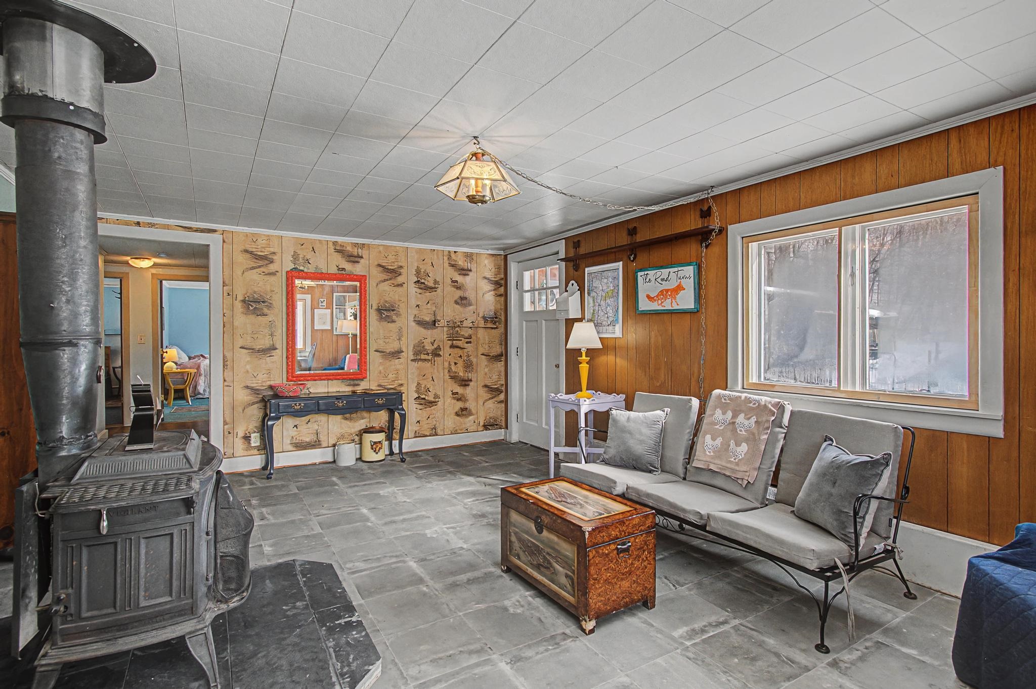 422 Highway 2 Middlesex, VT 05602 - Photo 7 of 34