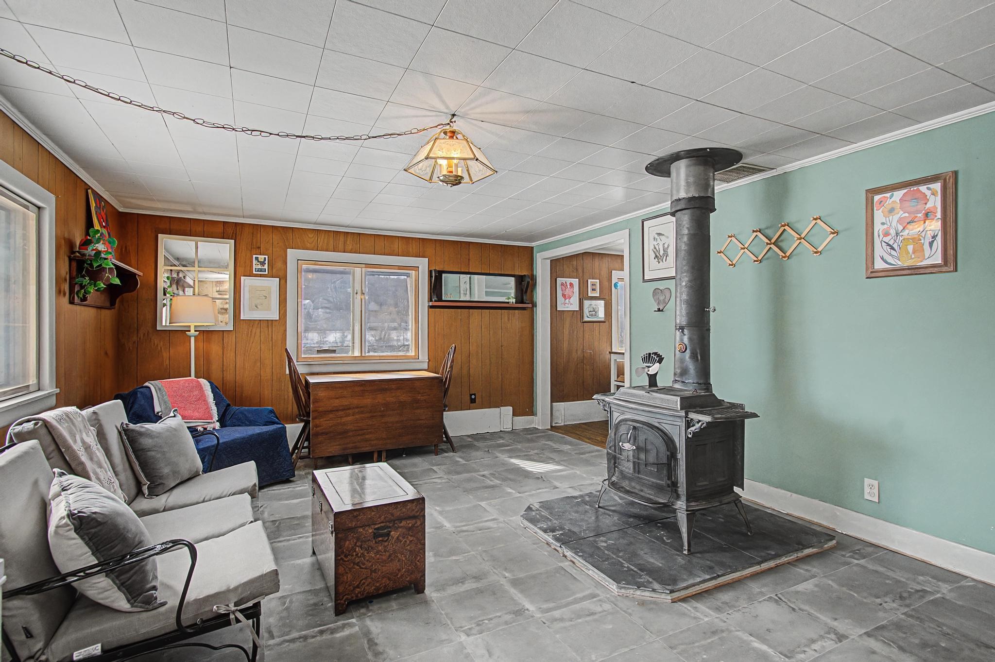 422 Highway 2 Middlesex, VT 05602 - Photo 8 of 34