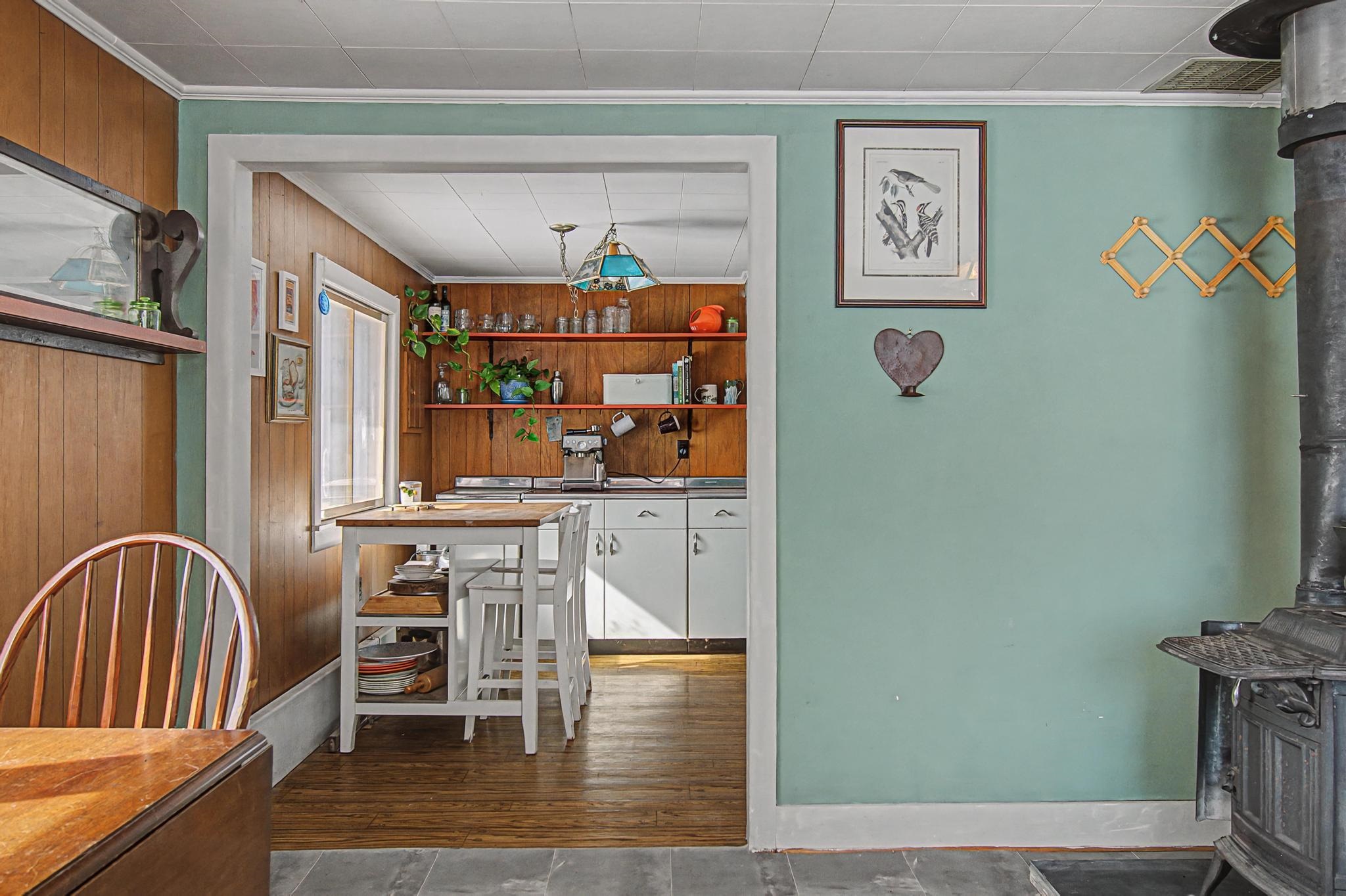 422 Highway 2 Middlesex, VT 05602 - Photo 10 of 34