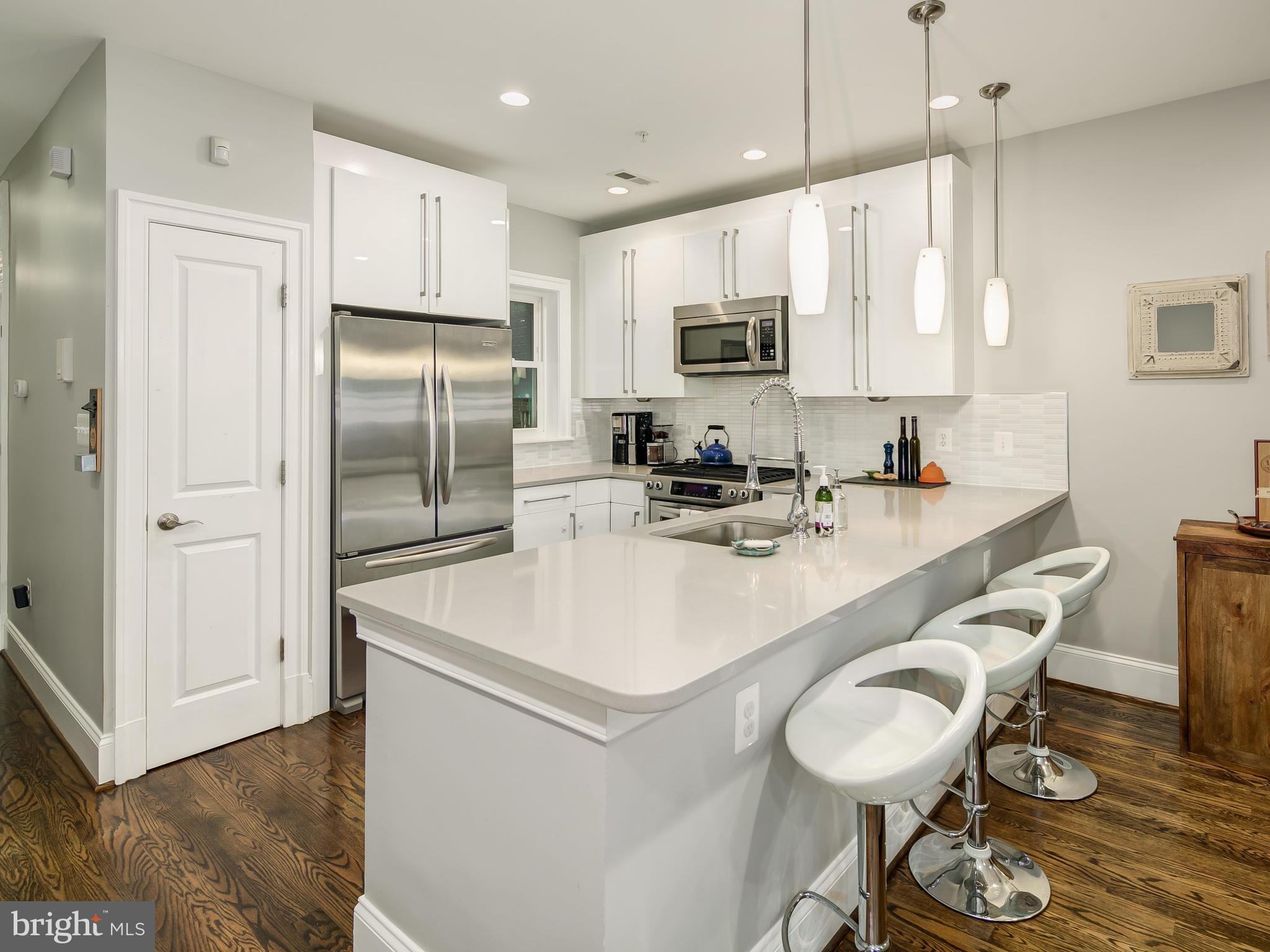 2431 Ontario Road Northwest, Unit 1 Washington, DC 20009 - Photo 15 of 28 Kitchen