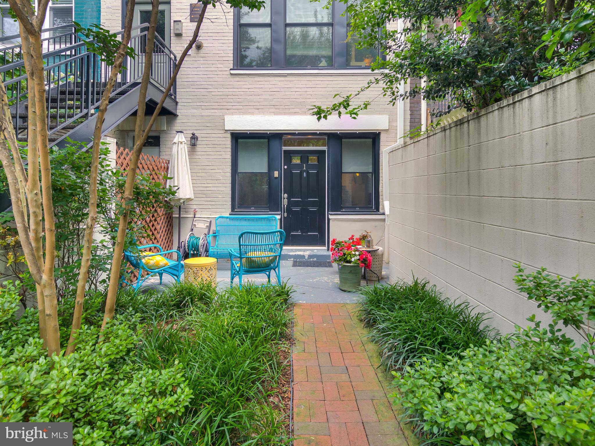 2431 Ontario Road Northwest, Unit 1 Washington, DC 20009 - Photo 8 of 28 Exterior (Front)
