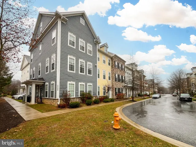 $624,000 | 5846 Donovan Lane, Ellicott City, MD 21043