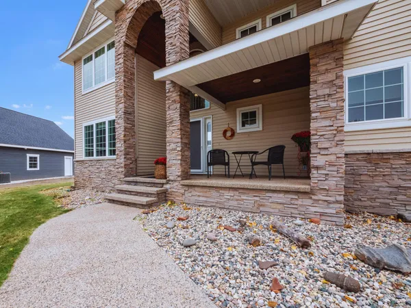 $789,000 | 1599 Donway Court Northeast, Alexandria, MN 56308