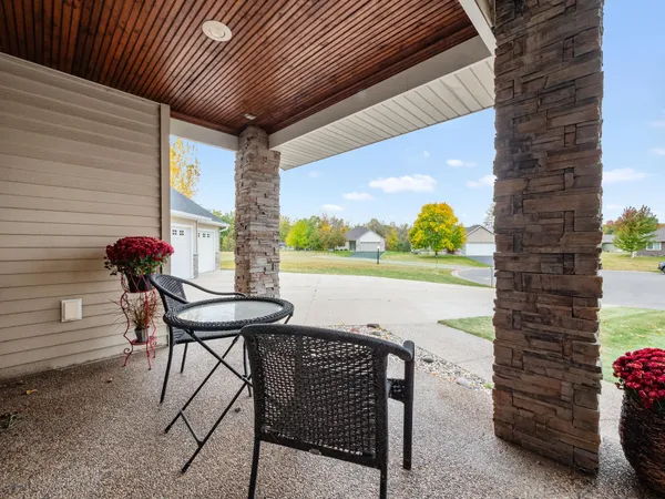 $789,000 | 1599 Donway Court Northeast, Alexandria, MN 56308