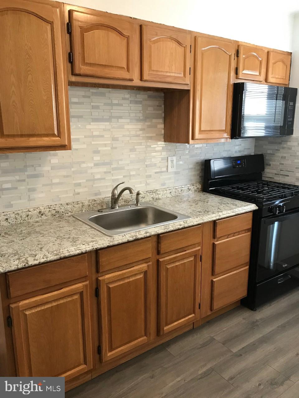 1951 Inverton Road Dundalk, MD 21222 - Photo 4 of 12