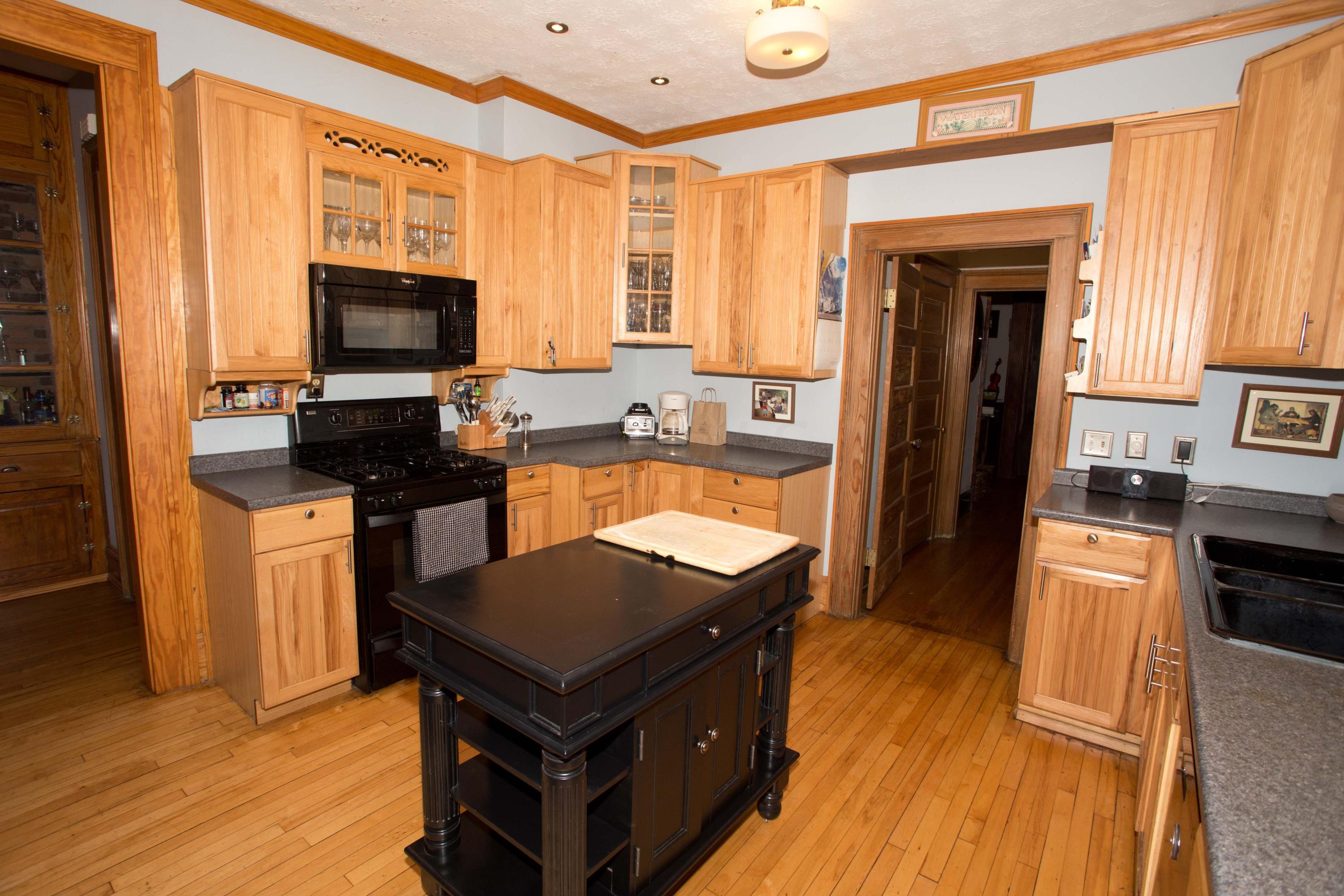1810 Bryden Road Columbus, OH 43205 - Photo 17 of 47