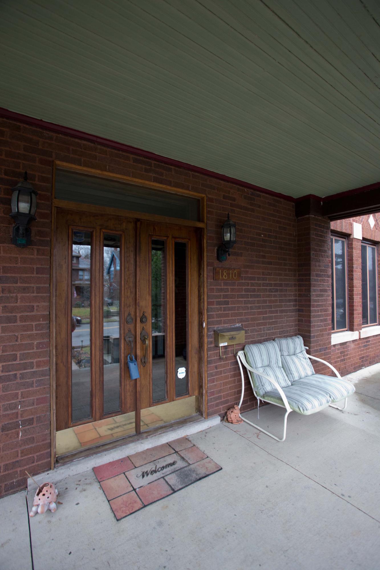 1810 Bryden Road Columbus, OH 43205 - Photo 4 of 47