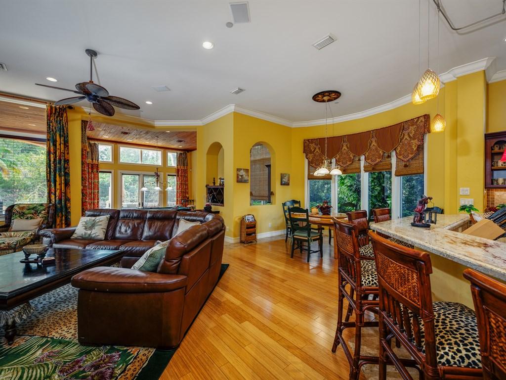 324 East Alexander Palm Road Boca Raton, FL 33432 - Photo 11 of 48 007_Family Space