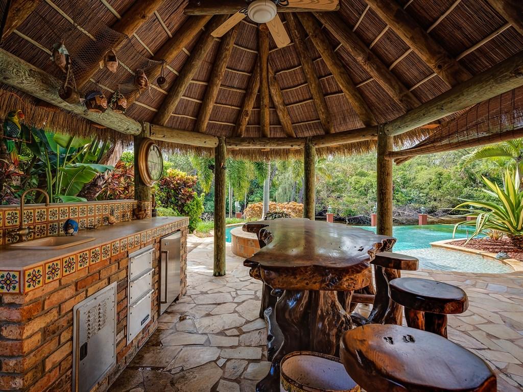 324 East Alexander Palm Road Boca Raton, FL 33432 - Photo 44 of 48 039_Outdoor Bar