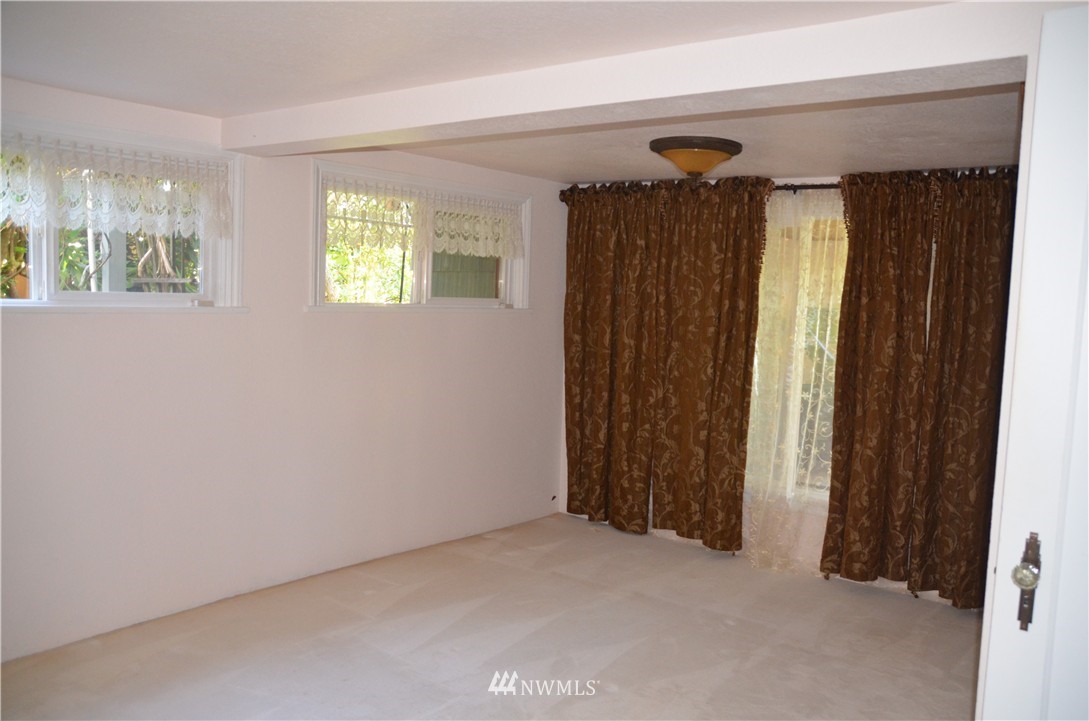 12224 Nyanza Road Southwest Lakewood, WA 98499 - Photo 19 of 25 Gallery Image 19