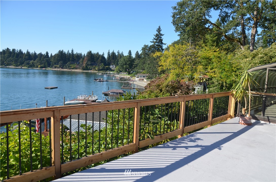 12224 Nyanza Road Southwest Lakewood, WA 98499 - Photo 6 of 25 Gallery Image 6