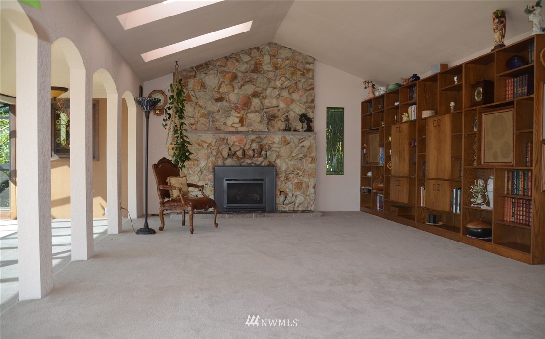 12224 Nyanza Road Southwest Lakewood, WA 98499 - Photo 9 of 25 Gallery Image 9