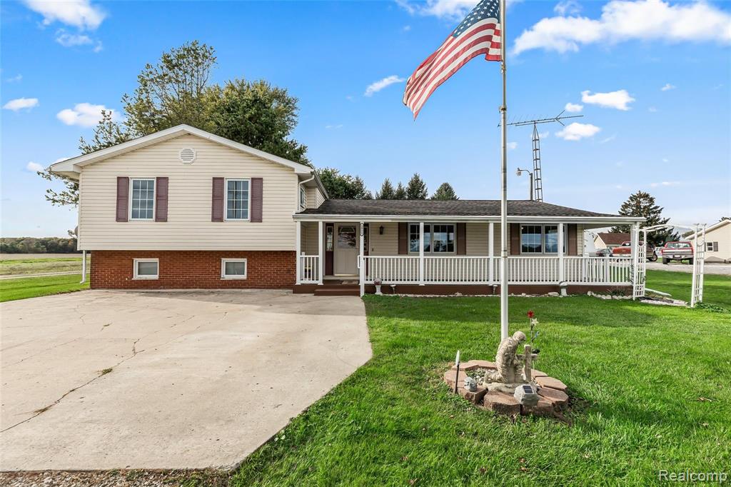 1951 Ida Maybee Road Monroe, MI 48162 - Photo 1 of 40