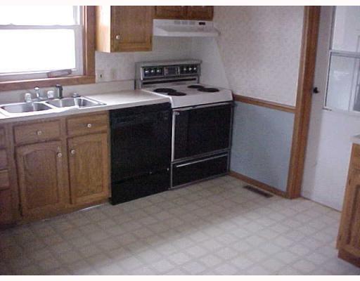 11999 Baker Road Maplewood, OH 45340 - Photo 3 of 8