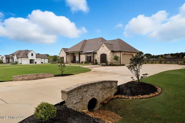 $769,000 | 276 Disciple Drive, Brandon, MS 39047