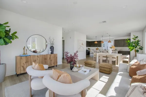 $1,285,000 | 6100 Colt Place, Unit 101, Carlsbad, CA 92009