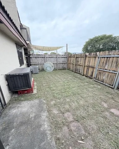 $2,400 | 6100 Southwest 130th Avenue, Unit 1610, Miami, FL 33183