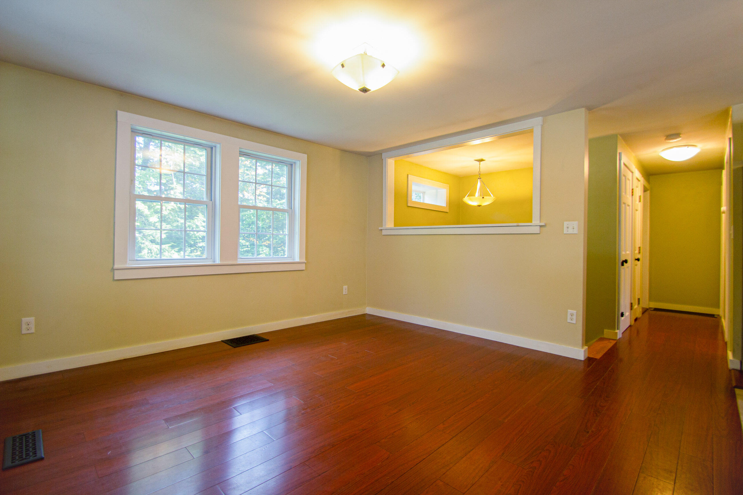 268 Camden Road Lincolnville, ME 04849 - Photo 3 of 27 SQFT-0935