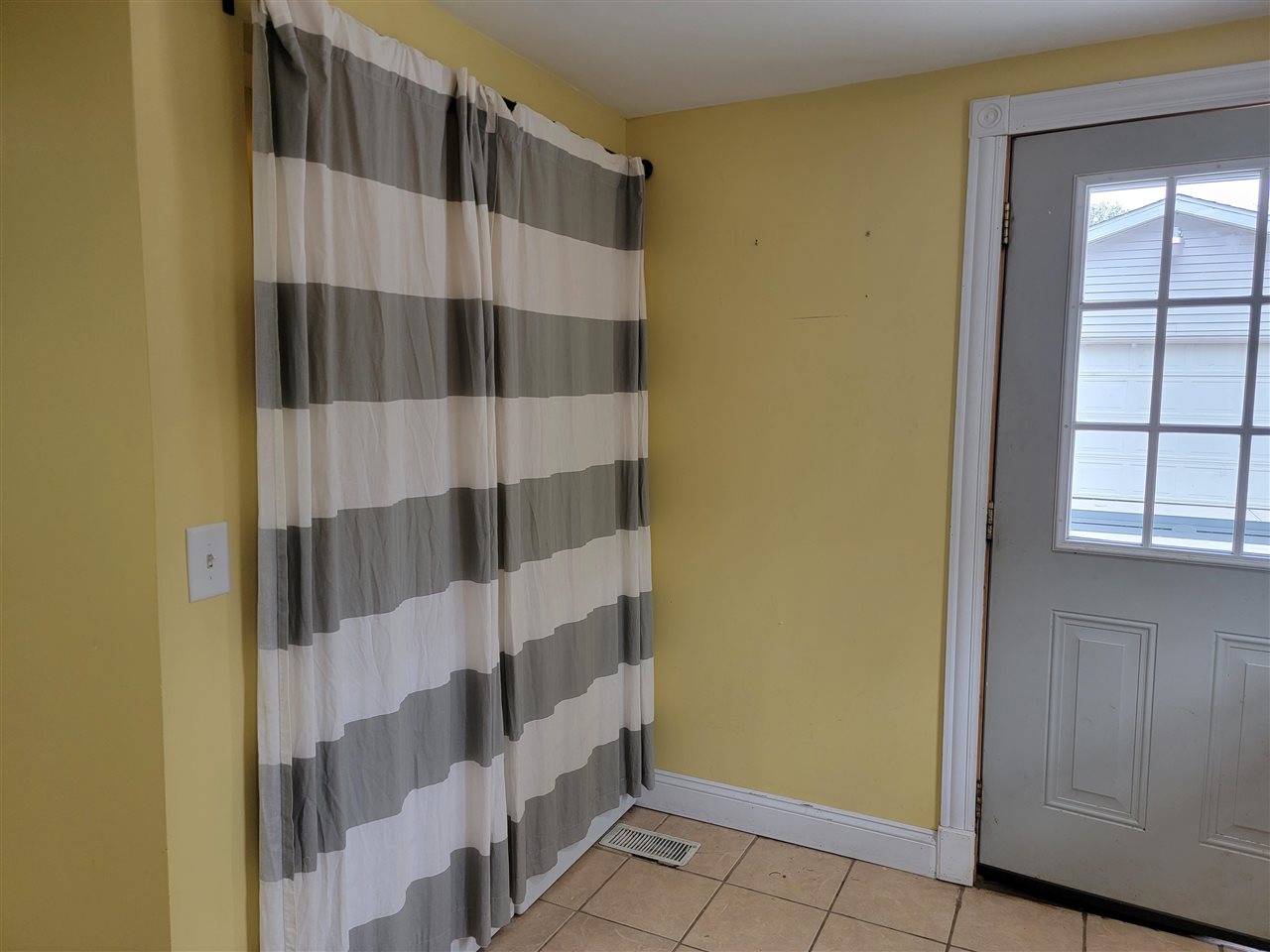 5250 West Frances Road Clio, MI 48420 - Photo 9 of 28 50073697-8.JPG
