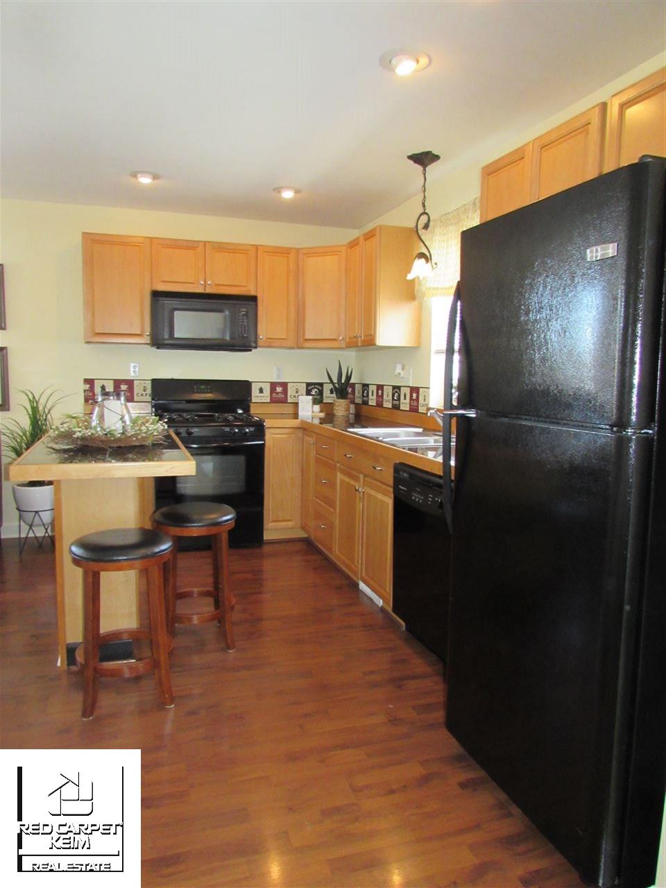 1029 South Oak Road Davison, MI 48423 - Photo 6 of 12 50033862-5.JPG