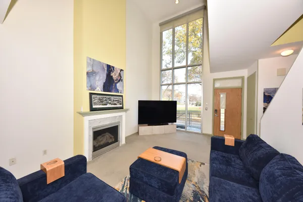 $370,000 | 1923 North Pierce Street, Milwaukee, WI 53212