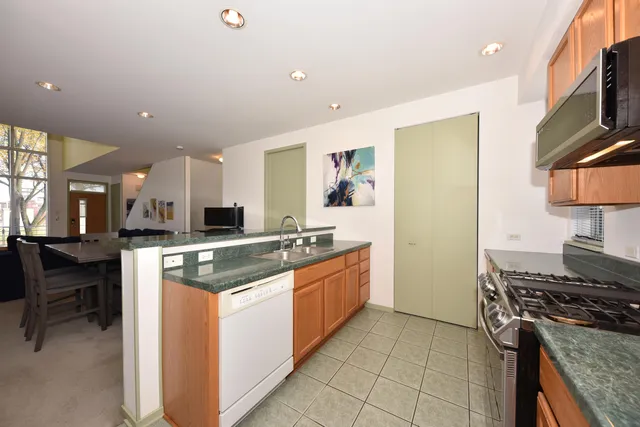 $375,000 | 1923 North Pierce Street, Milwaukee, WI 53212