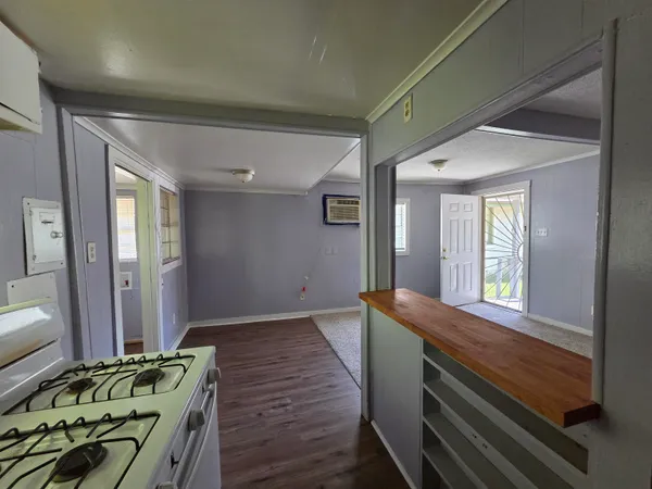 $850 | 1320 Faxon Avenue, Unit 2, Memphis, TN 38104