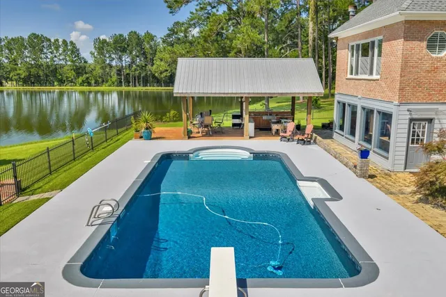 $1,290,000 | 964 Cross Cedar Road, Wrightsville, GA 31096