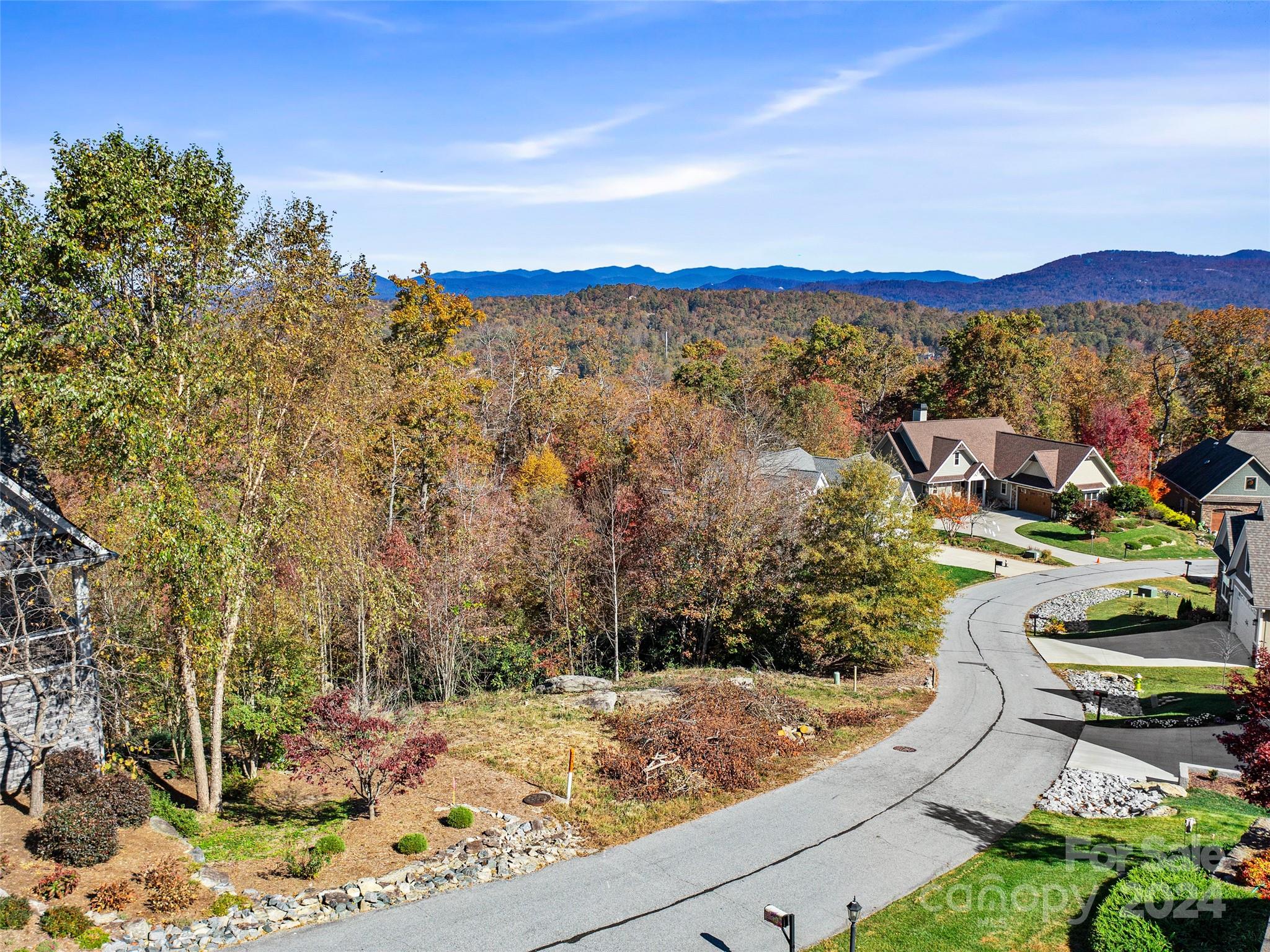288 Millbrae Loop, Unit 1632 Hendersonville, NC 28791 - Photo 24 of 28