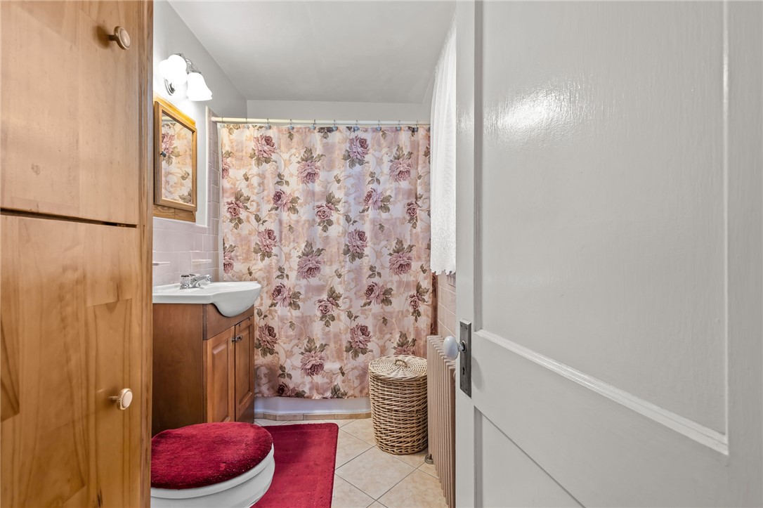 43 Virginia Avenue Woonsocket, RI 02895 - Photo 13 of 22