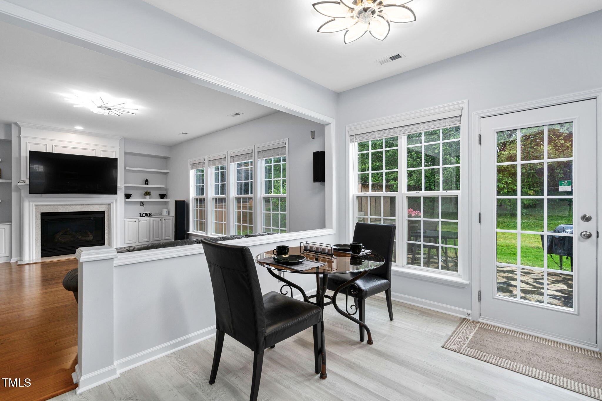 7612 Vista Del Rey Lane Raleigh, NC 27613 - Photo 22 of 73 Breakfast Area and Patio Access
