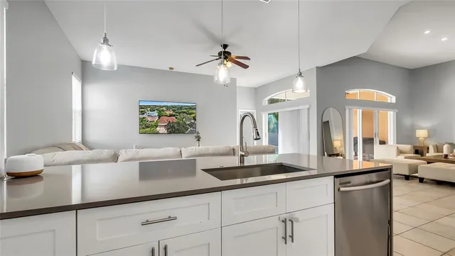 $770,000 | 5252 Northwest 51st Street, Coconut Creek, FL 33073